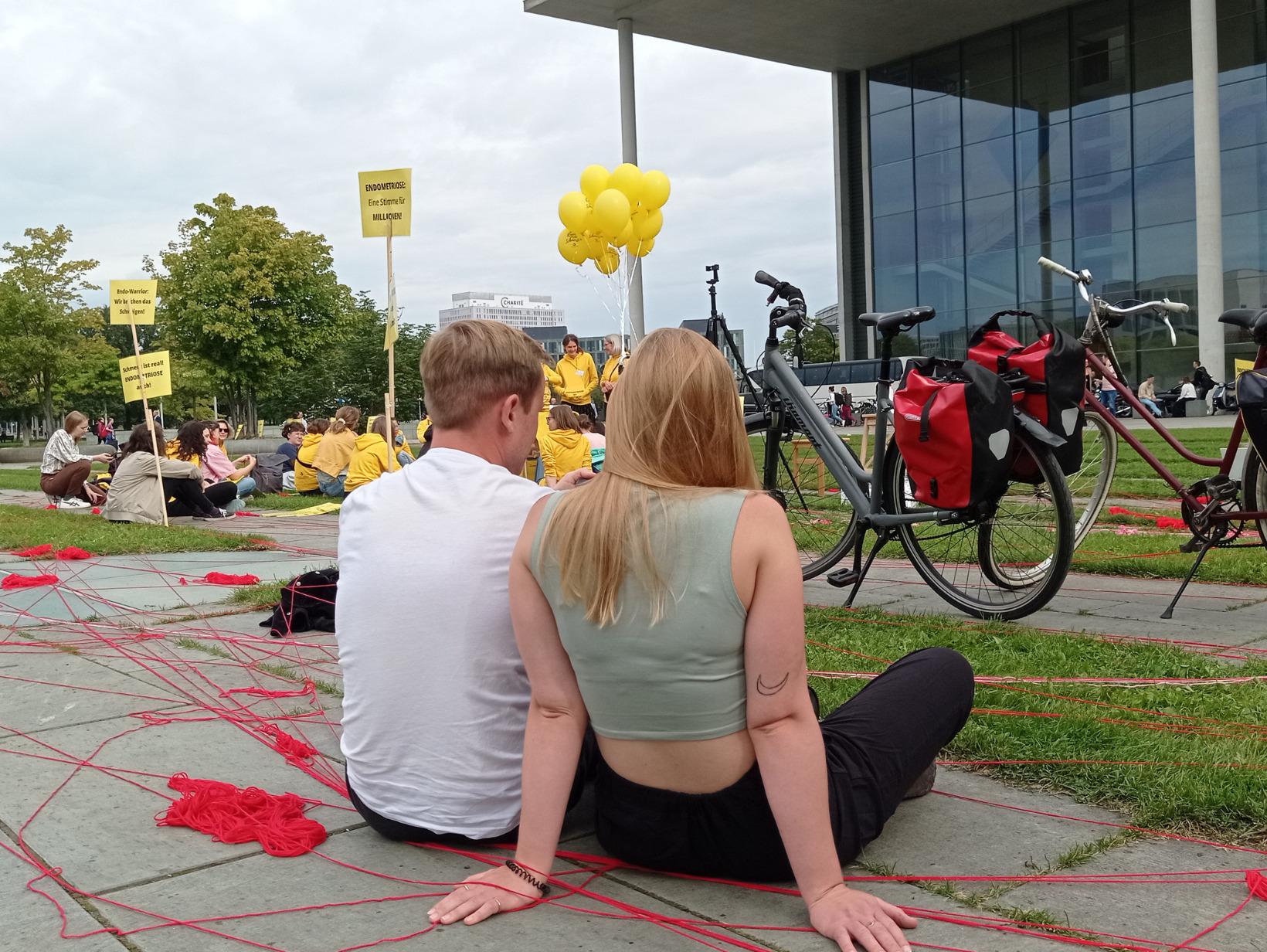 Tag der Endometriose 2023, Kundgebung in Berlin